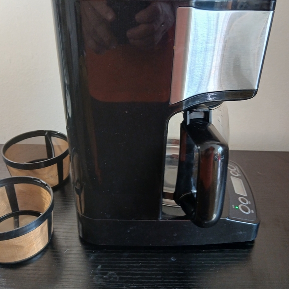 Jura Cypresso Coffee Maker model 426 in excellent condition.  Great for a apartm - Picture 6 of 12